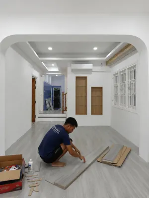 Laminate 8mm · South Okkalapa